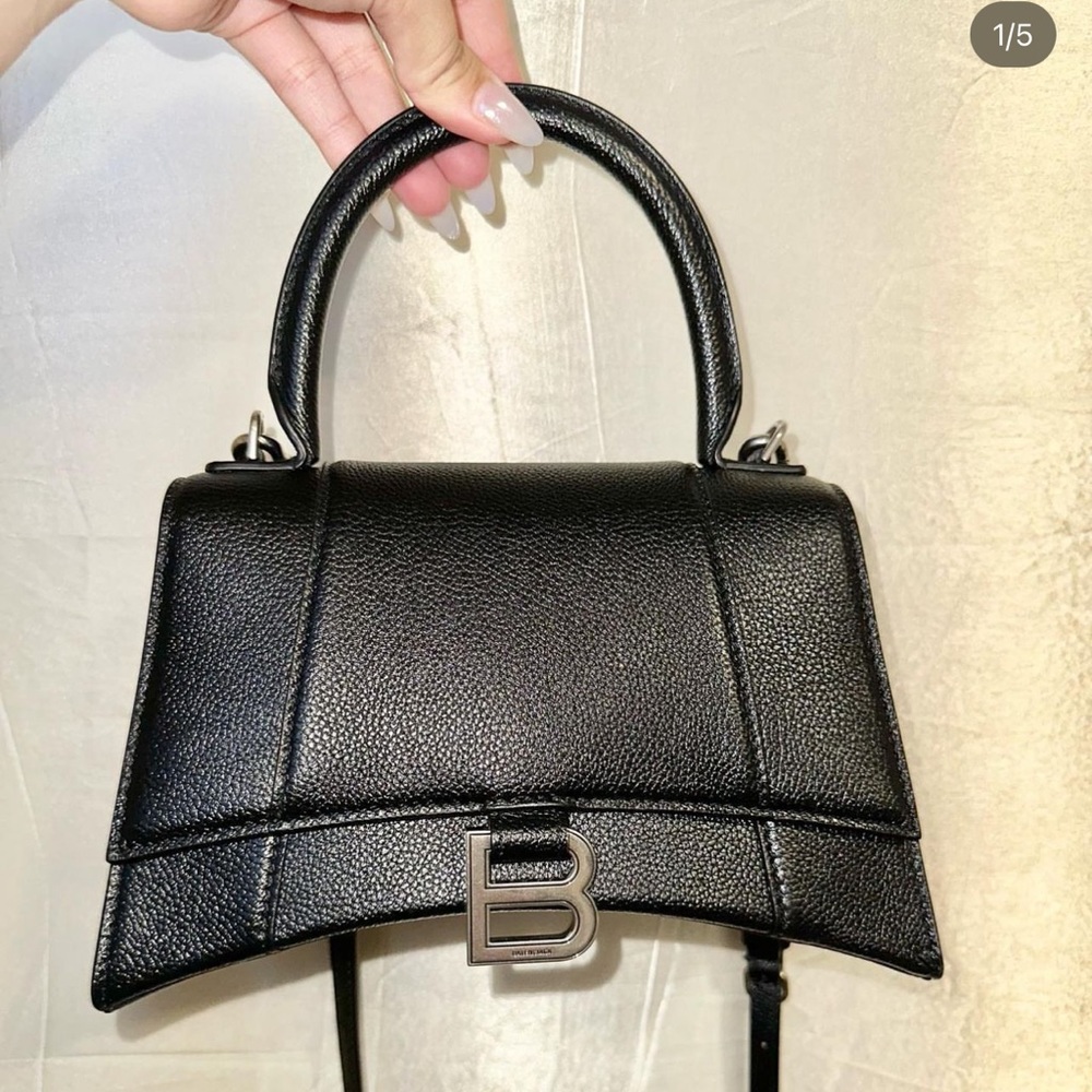 ✨BALENCIAGA
Hourglass Small Calfskin Top-handle/Crossbody bag✨